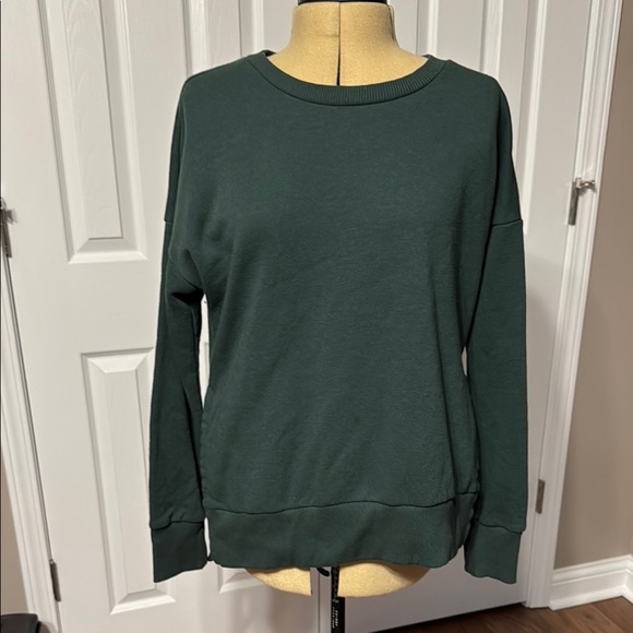 90 Degree By Reflex Tops - Cozy Green Sweatshirt